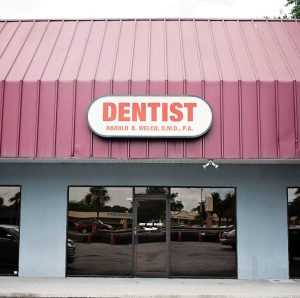 Dr Harold Welch DMD Dentist Office exterior